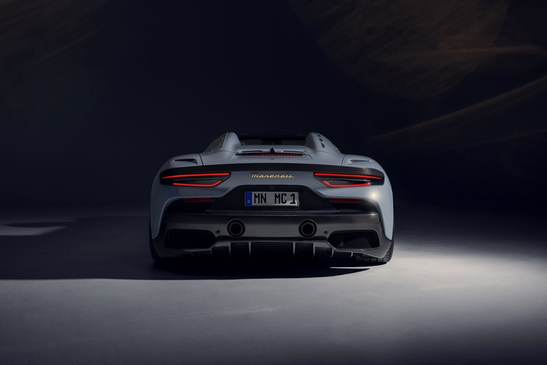 Maserati-mc20-cielo-novitec-2024 (9).jpg