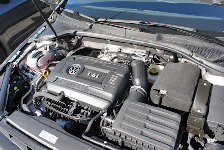 Editorial 13 db volkswagen golf tsi