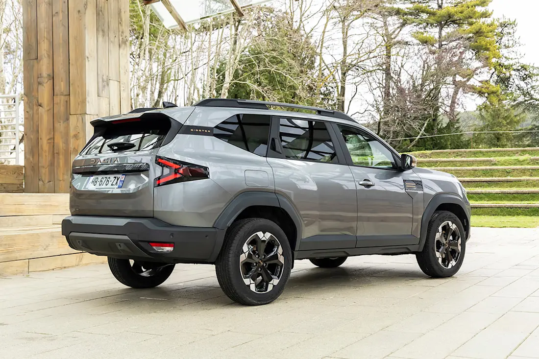 CR 15 Dacia Bigster AS24 Car Reviews 3