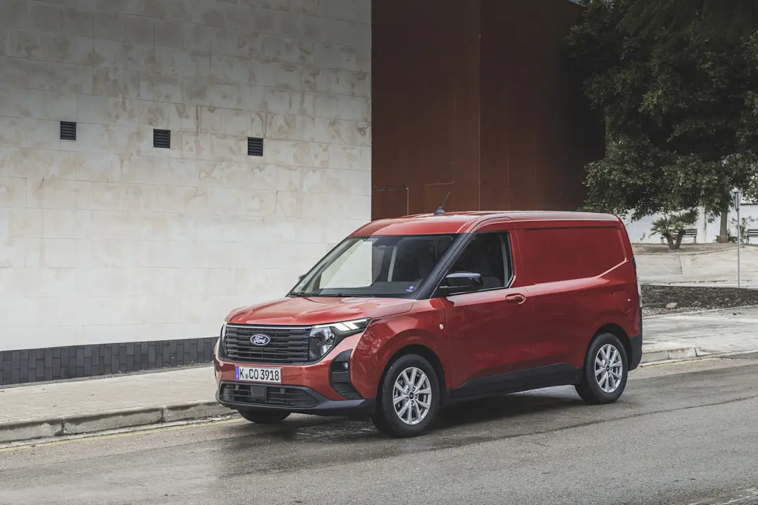 ford transit courier 71