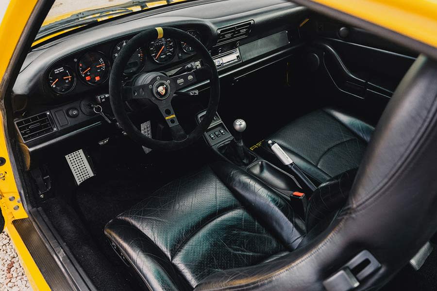 Porsche-911-Turbo-GT2 (13).jpg