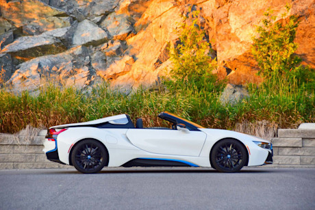 Editorial 2019 bmw i8 roadster 06 jp