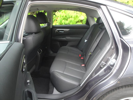 Editorial 2013 ford taurus sel gw 07