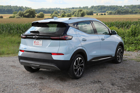 Editorial 2022 chevrolet bolt euv premier 08 jm