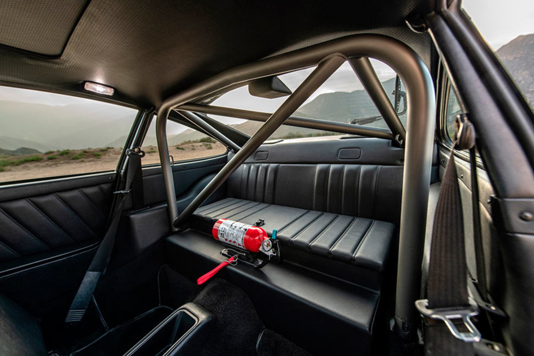 Porsche-911-964-restomod-safari (10).jpg