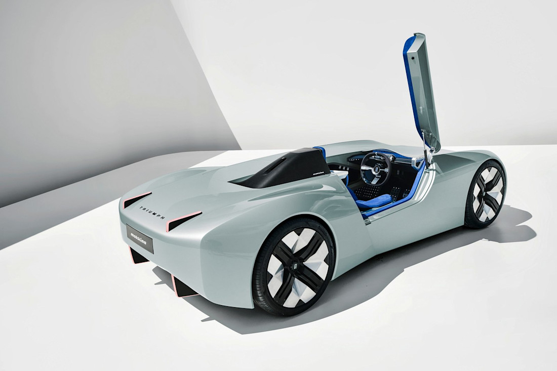 Makkina-Triumph-TR25-prototipo-2023 (6).jpg