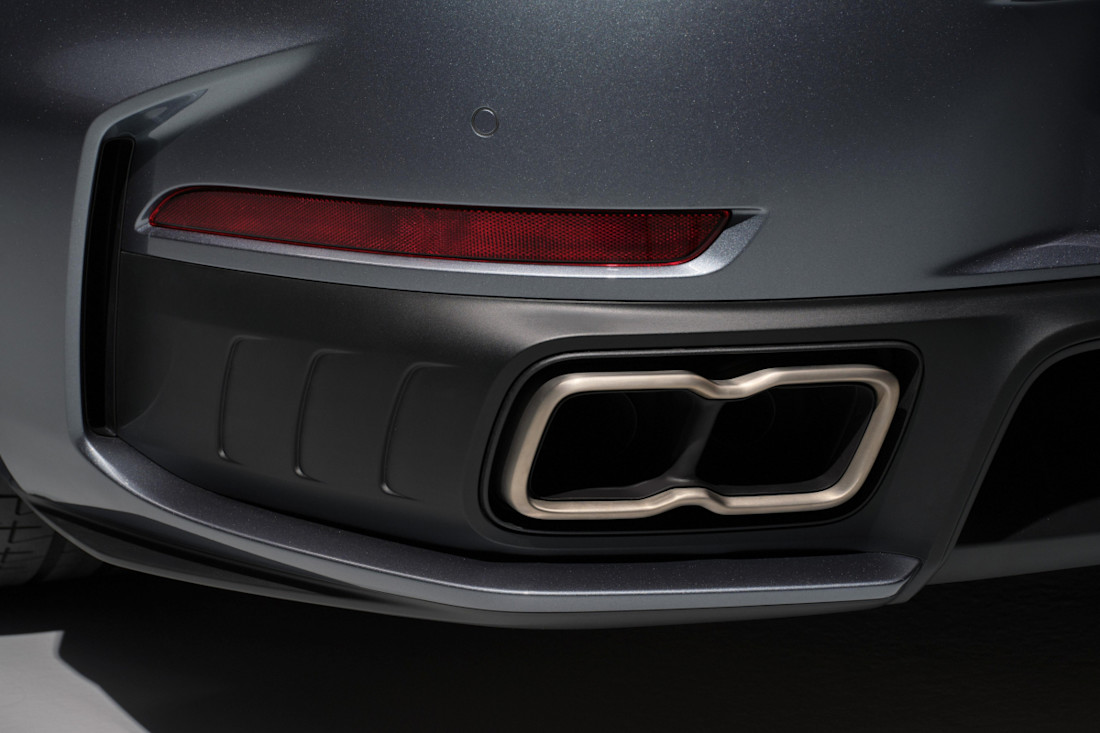 911_TurboS_escape.jpg