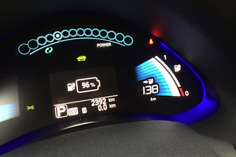 Editorial 2015 nissan leaf jy 22 4239