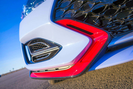 Premier essai : Hyundai Veloster N 2019 Body Image
