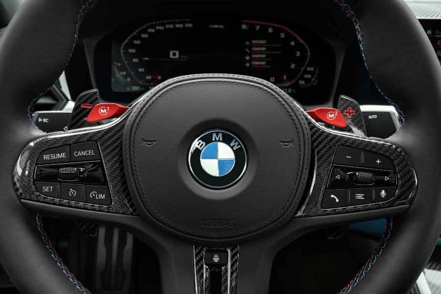 P90399277_highRes_the-new-bmw-m4-compe (1).jpg