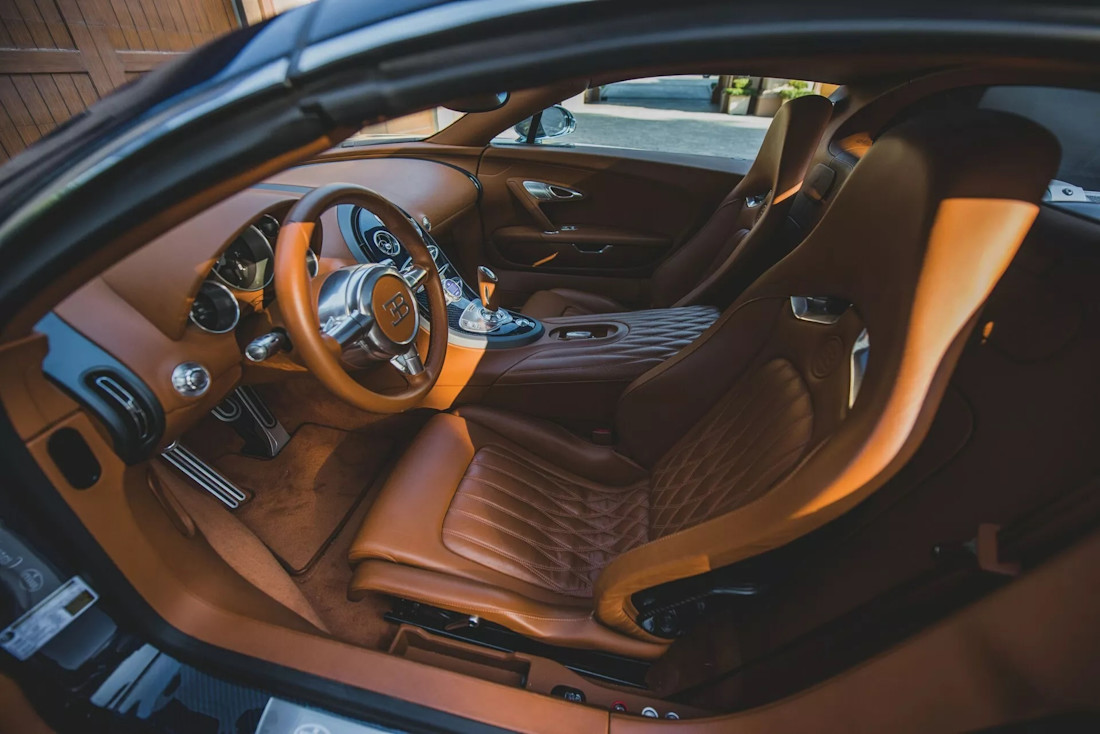 Bugatti-Veyron-Grand-Sport-Sang-Bleu (9).jpg