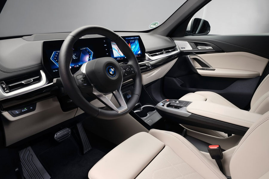 BMW-iX1_eDrive20-2024-1600-06.jpg