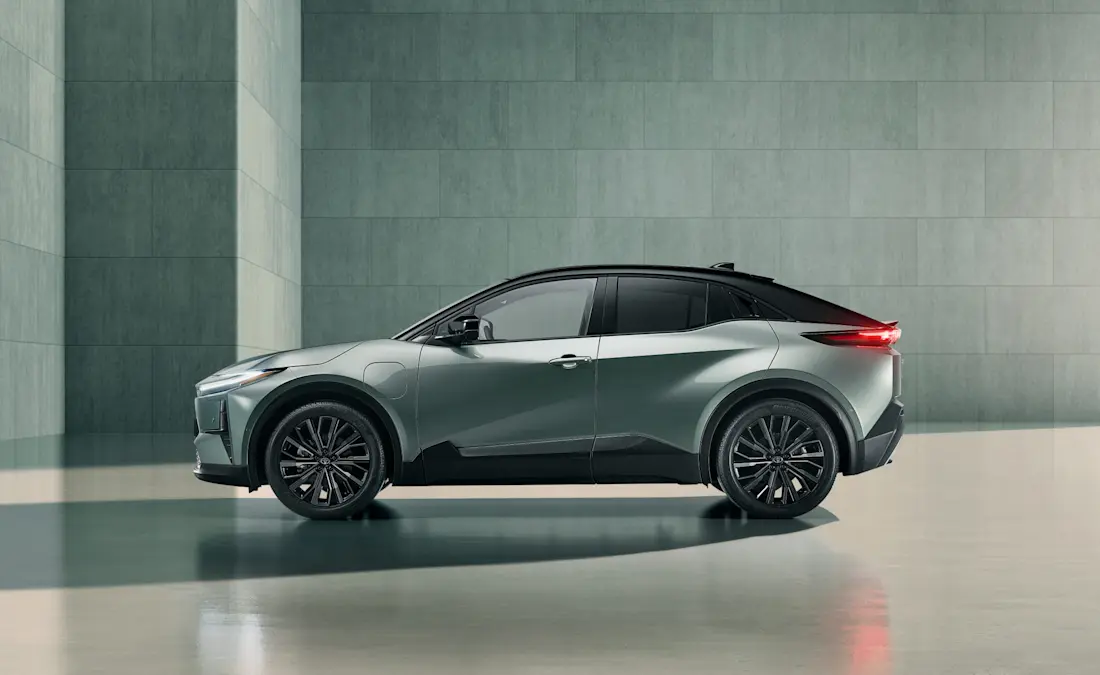toyota-c-hr-2025-derde-ev-van-toyota-is-niet-helemaal-wat-je-denkt-2025-04