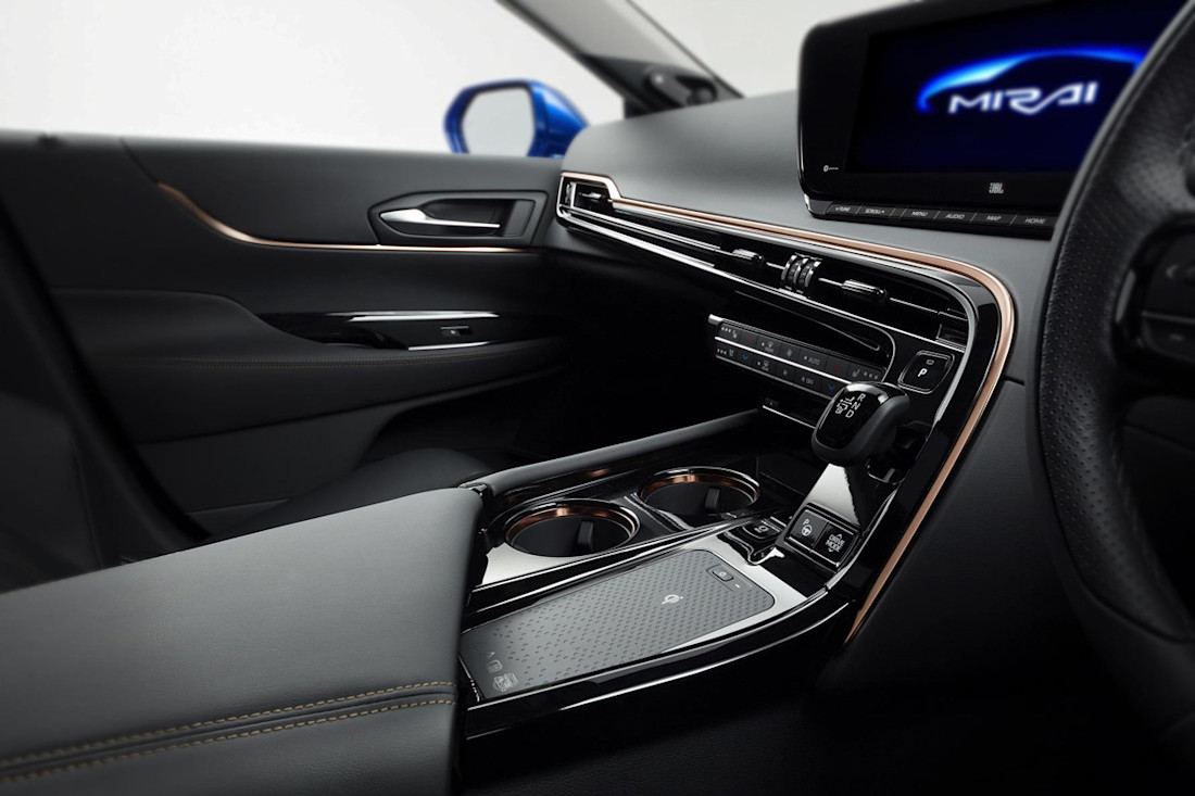 Toyota Mirai (6).jpg