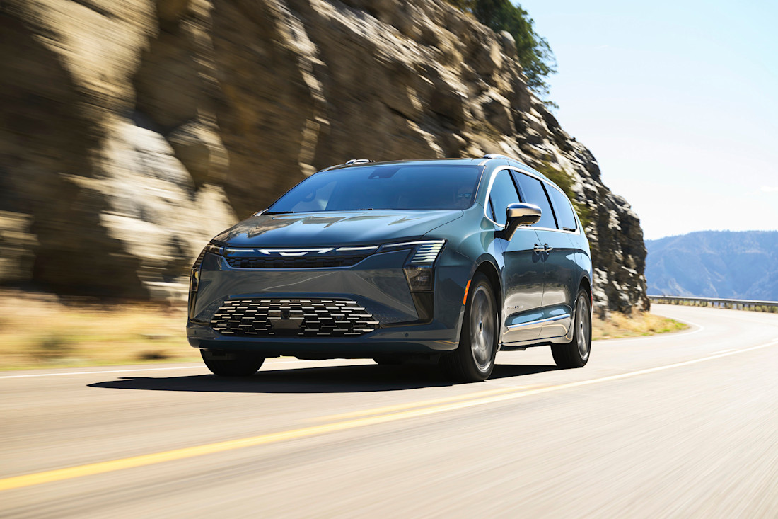 2027 Chrysler Pacifica - NF - Chrysler - 260401 - 5.jpg