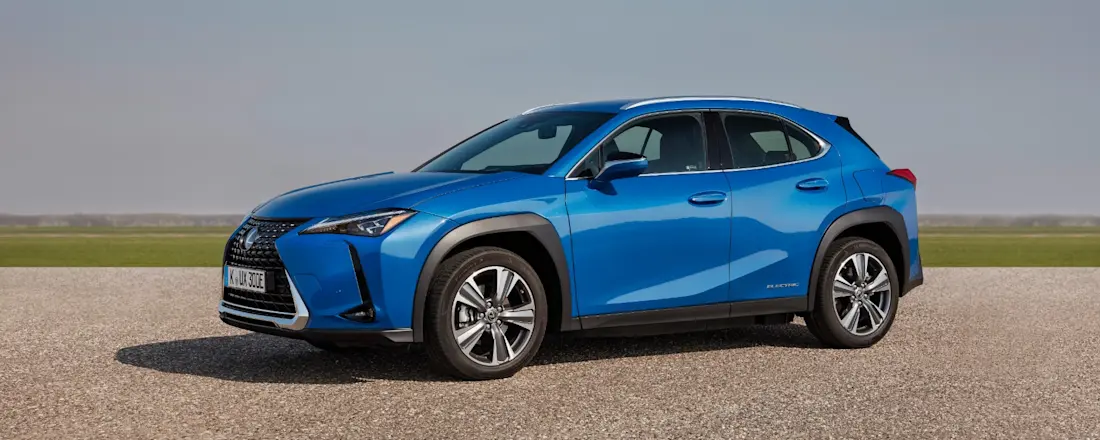 Lexus UX300e - Anteriore