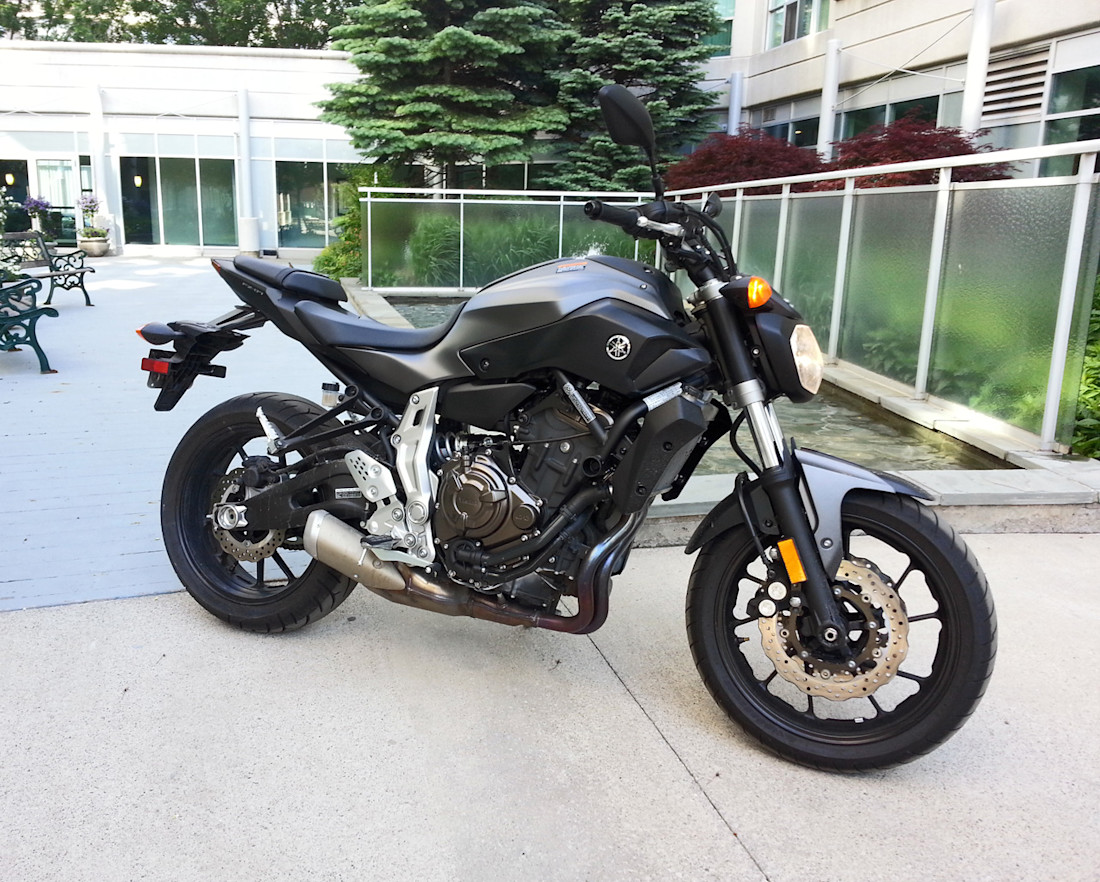 Editorial 2015 yamaha fz 07 jb 02