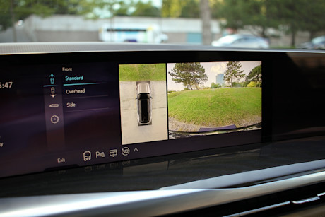 2025 Cadillac Escalade IQ Review Image