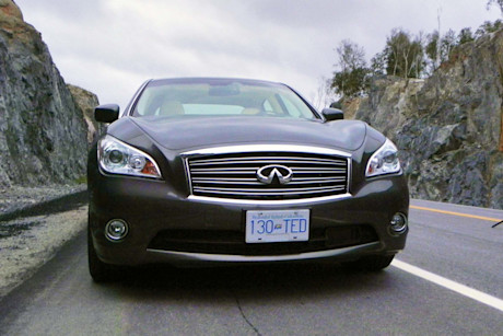 Editorial 01 jp 2011 infiniti m56x