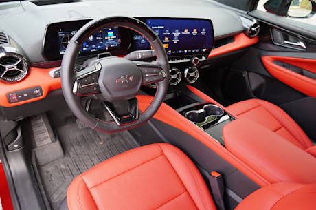 Chevrolet Blazer EV SS 2025 : essai routier Body Image