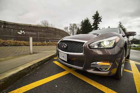 Editorial 2015 infiniti q70 37 awd 11 ale