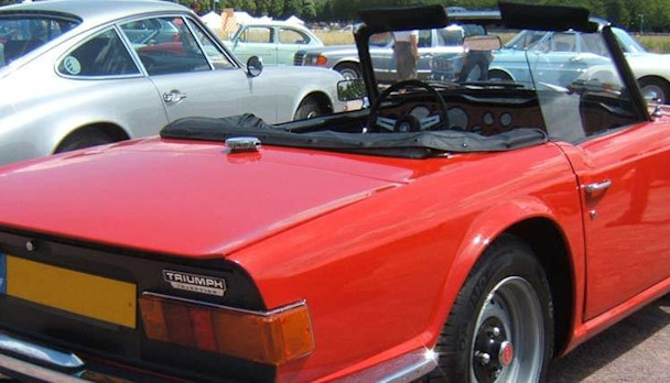 Triumph TR6