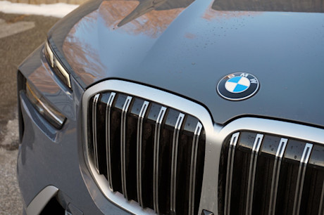 Editorial 2023 bmw x7 xdrive40i 14 jl