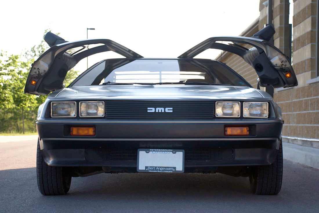 Editorial 1981 delorean dmc 12 lw 01