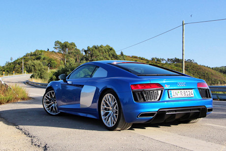 Editorial 2017 audi r8 jy 09