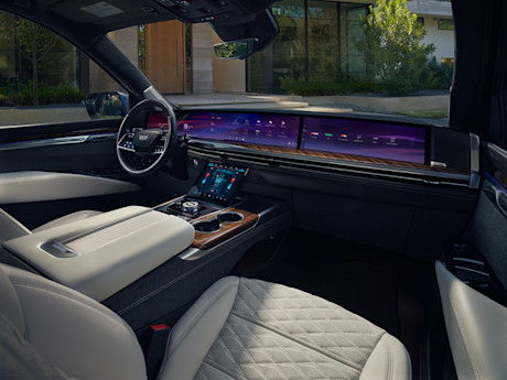 Editorial 2025 cadillac escalade reveal 240716 cadillac 16