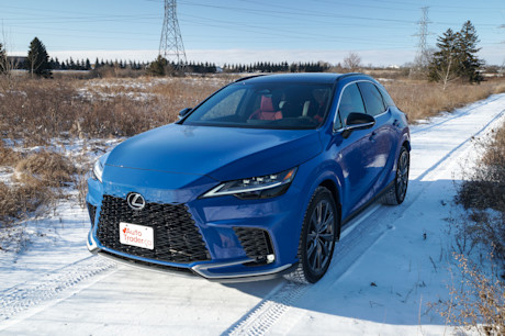 Editorial 2024 lexus rx td jv 9