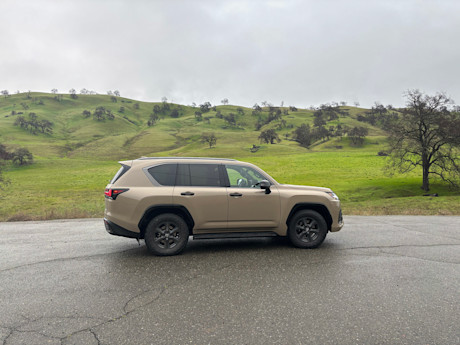 Lexus LX 700h 2025 : essai routier Image