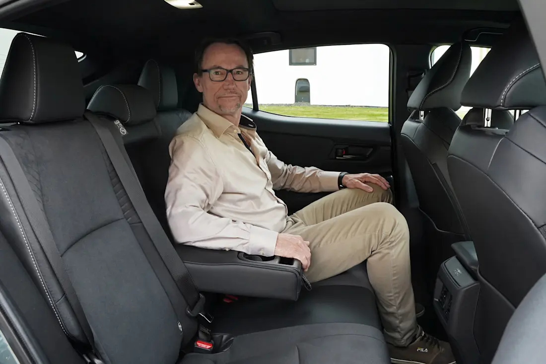 Toyota C-HR+ (2026)-ah-Ruecksitze