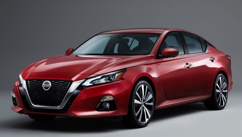 nissan-altima-front