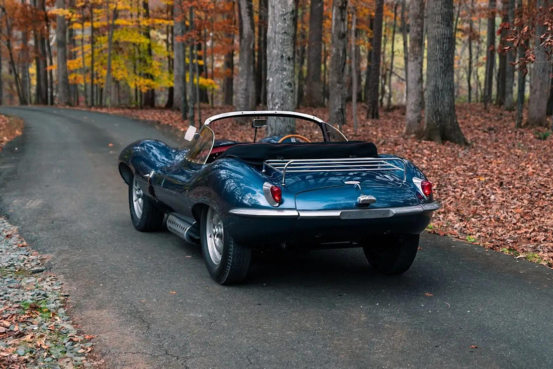Jaguar-XKSS (3).jpg