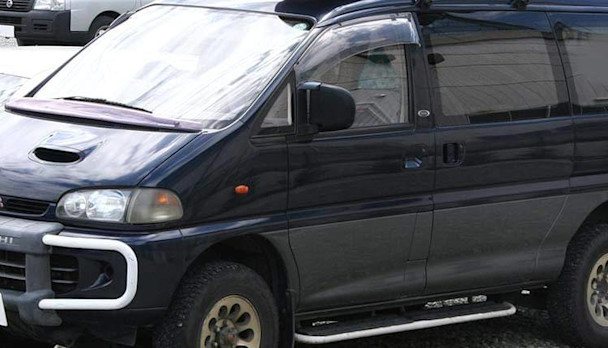 Mitsubishi Space Gear