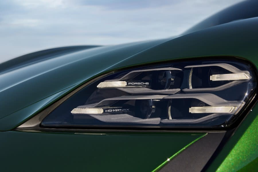 porsche-taycan-2024.caracteristicas.jpg