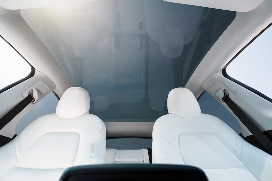 Tesla Model Y Long Range (2022) glazen dak Tesla Model Y Long Range (2022) glazen dak