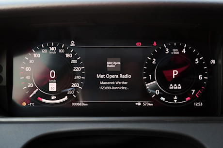 Editorial 2022 land rover range rover velar p400 r dynamic hse 28 jm