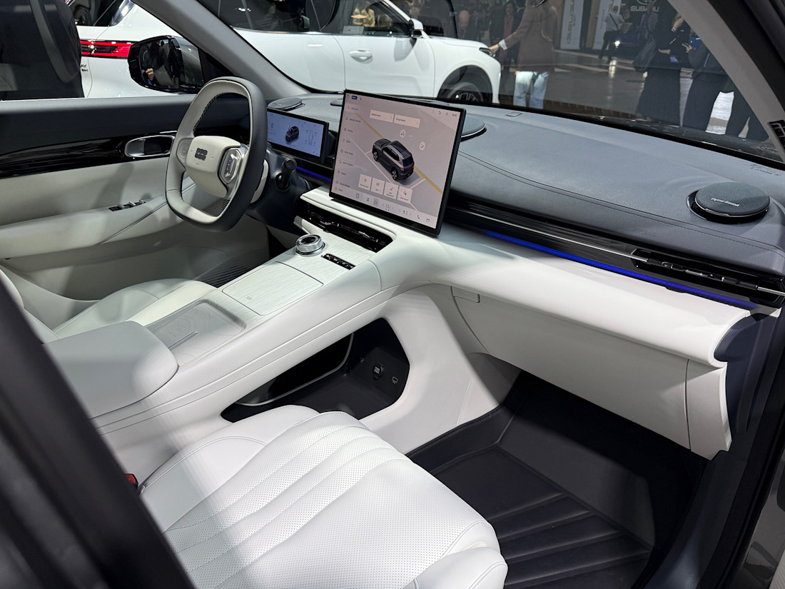 5 Cool Chinese EVs that Could Come to Canada - NF - CT - 261019 - 3.jpg