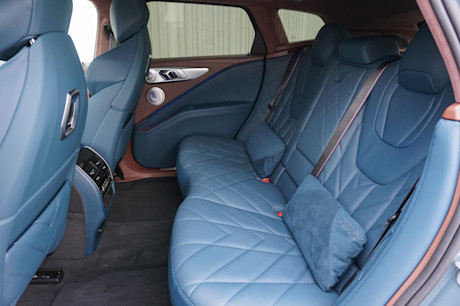 Editorial 2023 bmw xm td 230621 42 jl