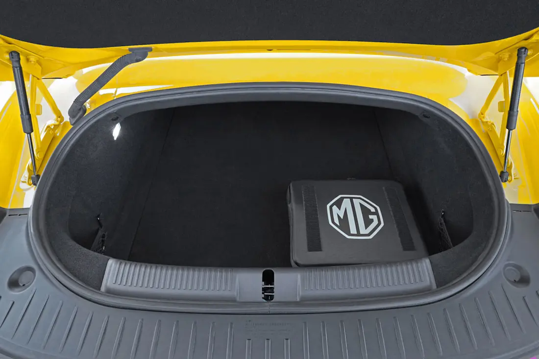 10 mg-cyberster-gt-kofferraum