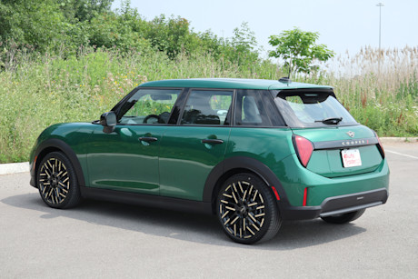 2025 Mini Cooper S 5 Door Review Image