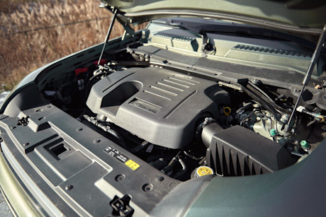 Land Rover Defender 110 2020 : essai routier Body Image