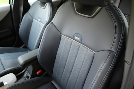 2025 Mini Cooper S 5 Door Review Image
