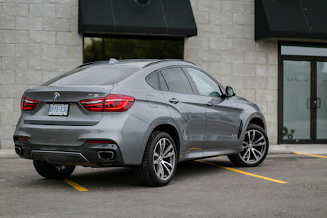 Editorial 2015 bmw x6 xdrive50i 11