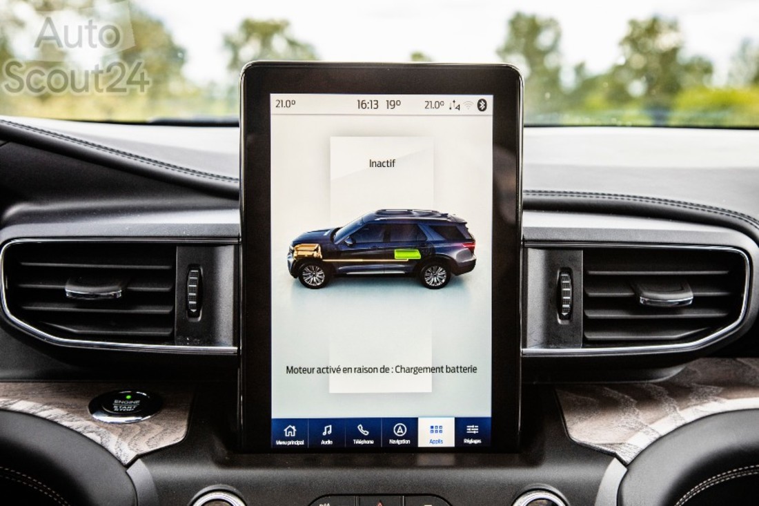 FORD_2020_EXPLORER_58 (1).jpg