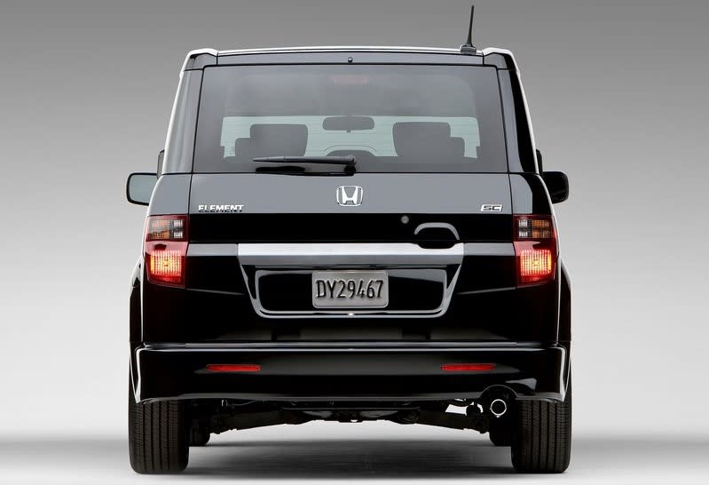 honda-element-back