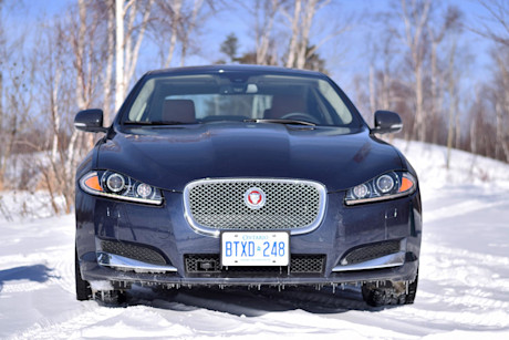Editorial 2015 jaguar xf 30 awd jp 16