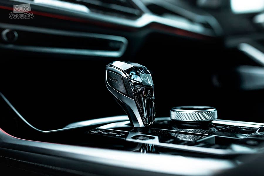 BMW X7 M650i Manhart-MHX7 (11).jpg